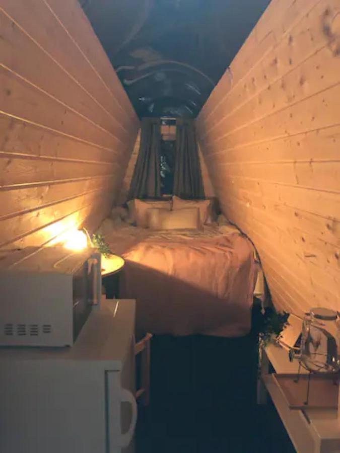 Niiralan Tila : Starlite Cabin Laitila Екстериор снимка